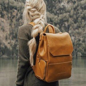 Atlas Supply Co. Essential Leather Backpack (Copper)